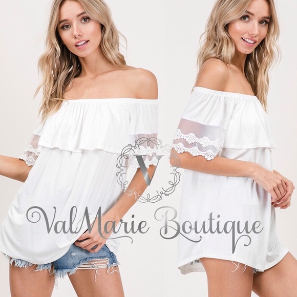 Off shoulder Womens lace accent top - Picture 4 of 5